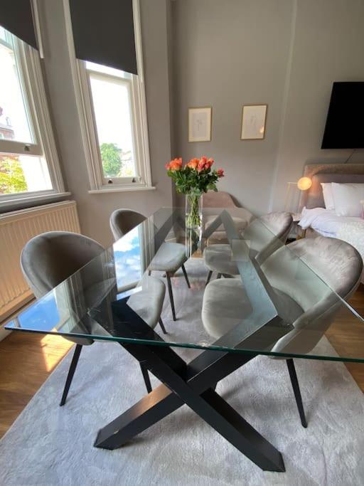 Studio For 3 Near Regents Park N5 London Kültér fotó