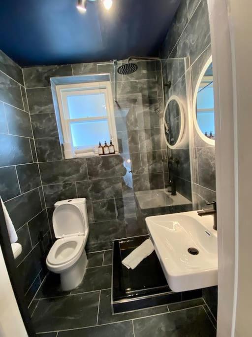 Studio For 3 Near Regents Park N5 London Kültér fotó
