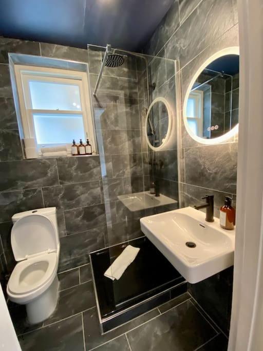 Studio For 3 Near Regents Park N5 London Kültér fotó
