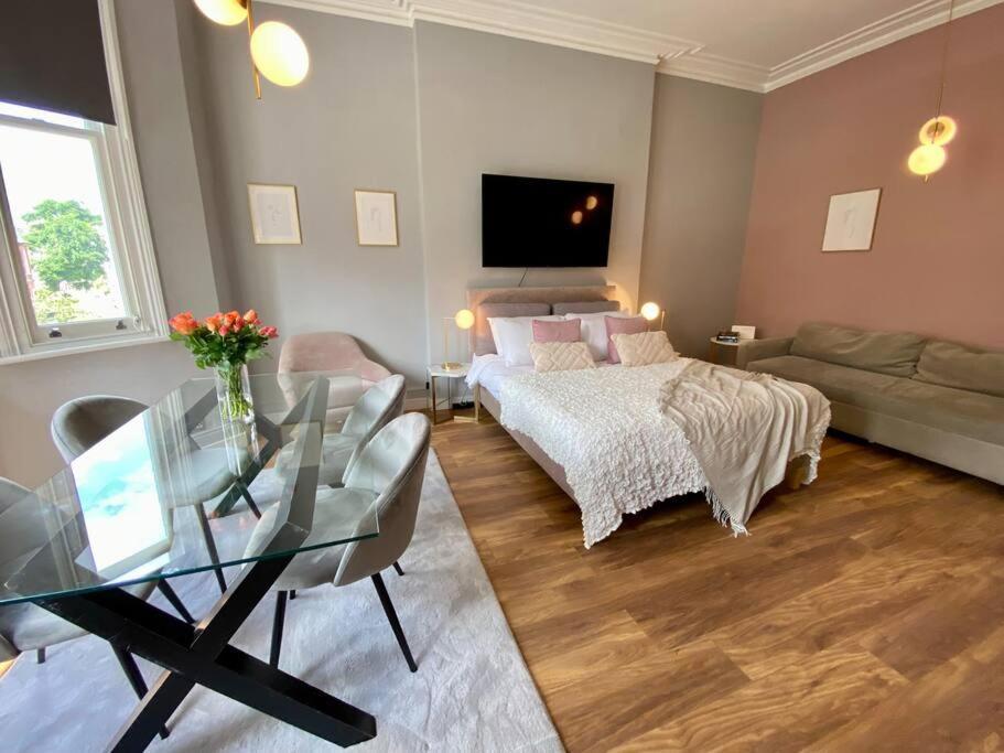 Studio For 3 Near Regents Park N5 London Kültér fotó